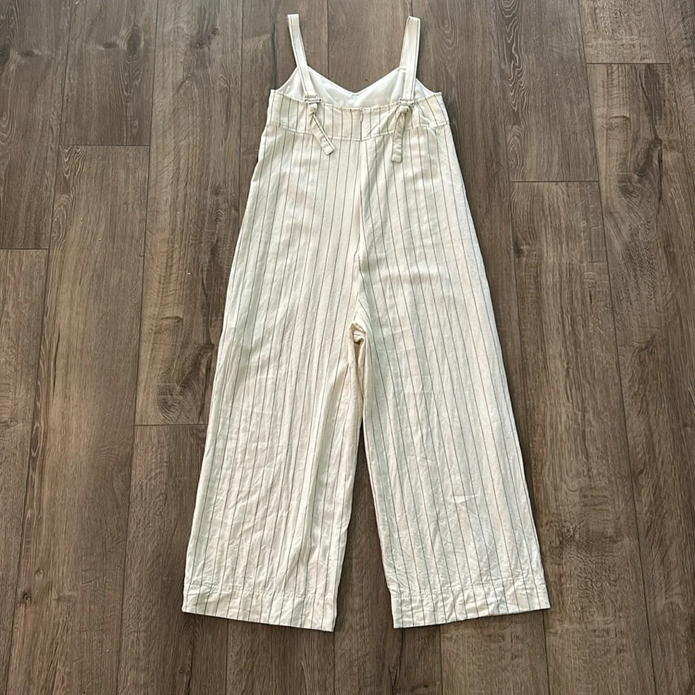 Like new - ZARA Wide-Leg Linen Blend Pinstripe Jumpsuit/Romper